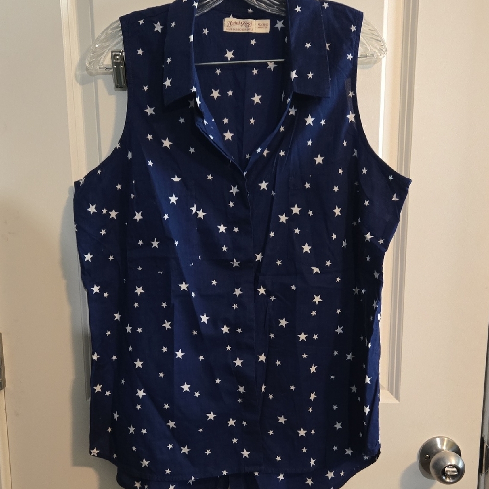 Faded Glory Blue Star Pattern Top